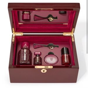 Very Sexy Gift Set ft. Full-Sized Eau de Parfum with Reusable Jewelry Box